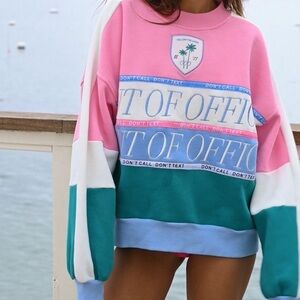 Yellow the label sweatshirt